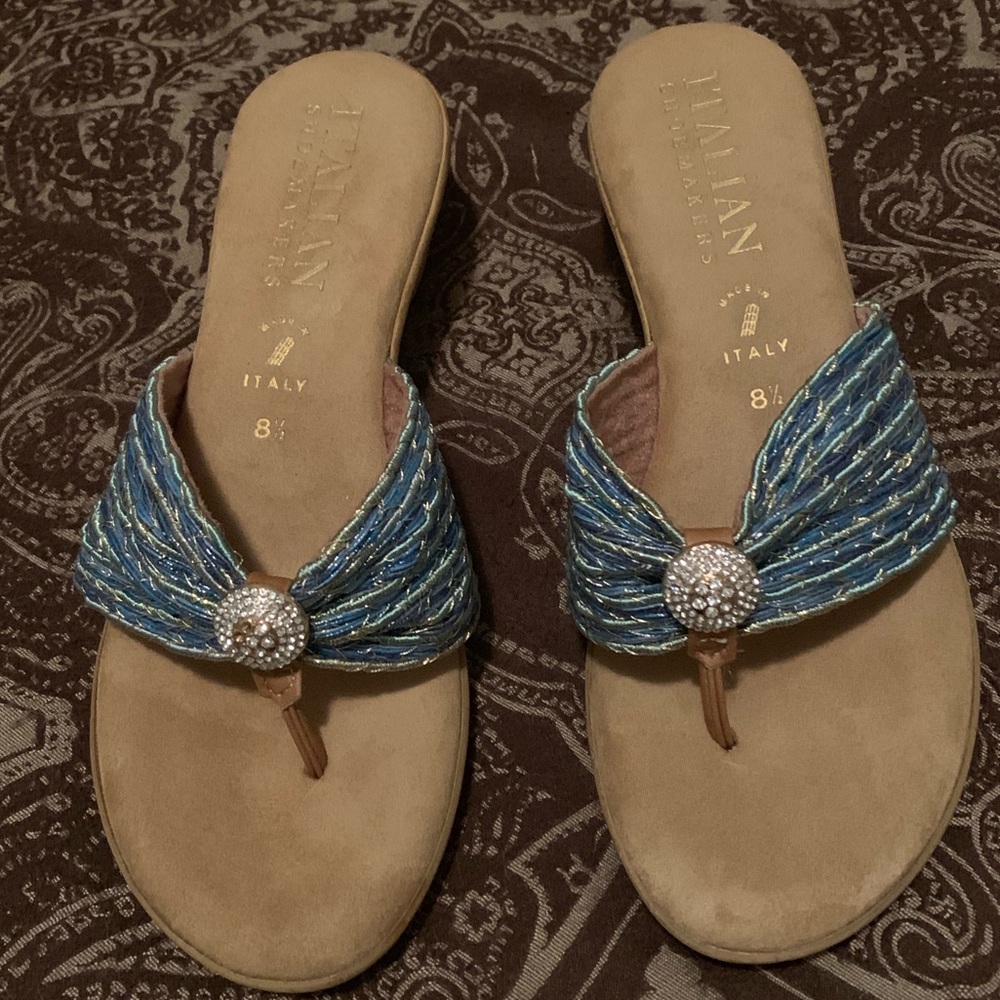 Italian Shoemakers Cayman Wedge  size 8.5